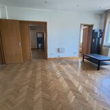 Romana- Lascar Catargiu- Apartament 4 camere stradal
